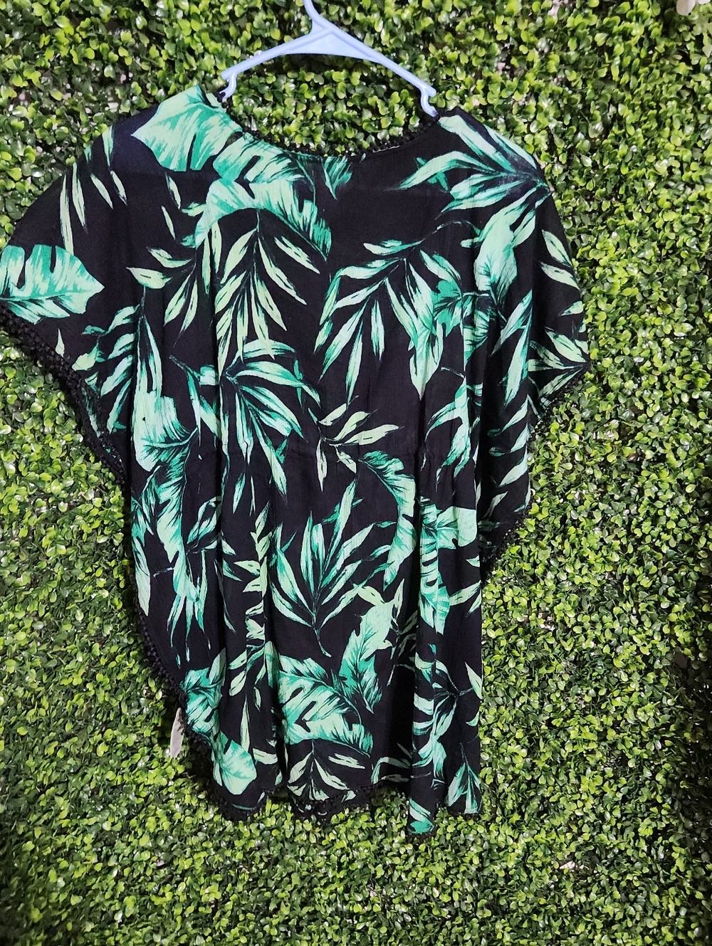 Black Tropical Leaf V Neck Blouse Green Print - Picture 2 of 7